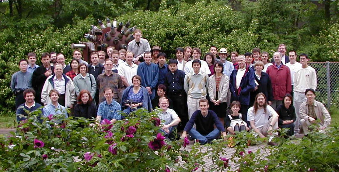 Участники консорциума W3C в 2000 г.